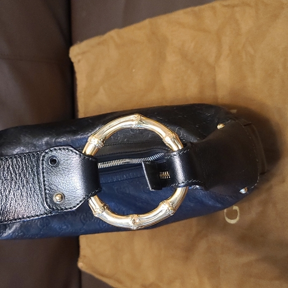 Gently worn Excellent condition 100% Authentic Gucci Handbag All leather - Picture 5 of 11